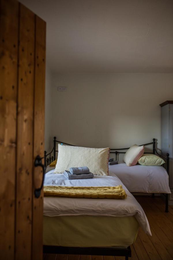 Dans Wee Cottage Slieve Croob Dromara Castlewellan Newcastle Bagian luar foto